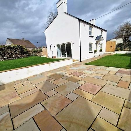 Charming Cottage Close To M4 Bridgend บริดจ์เอนด์ ภายนอก รูปภาพ